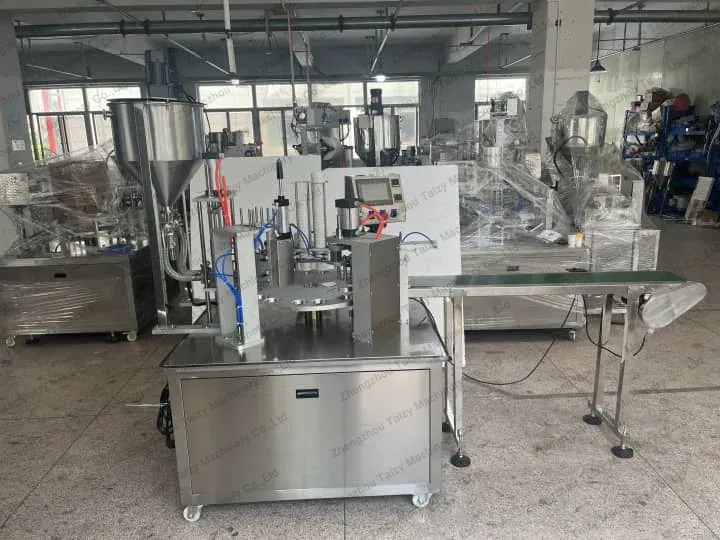 Rotary yogurt filling sealing machine